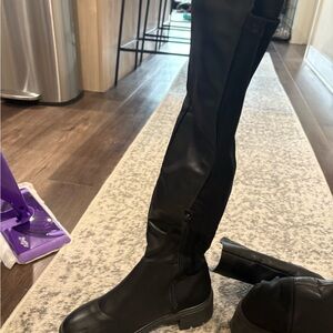 Women's Black Knee-High Boots